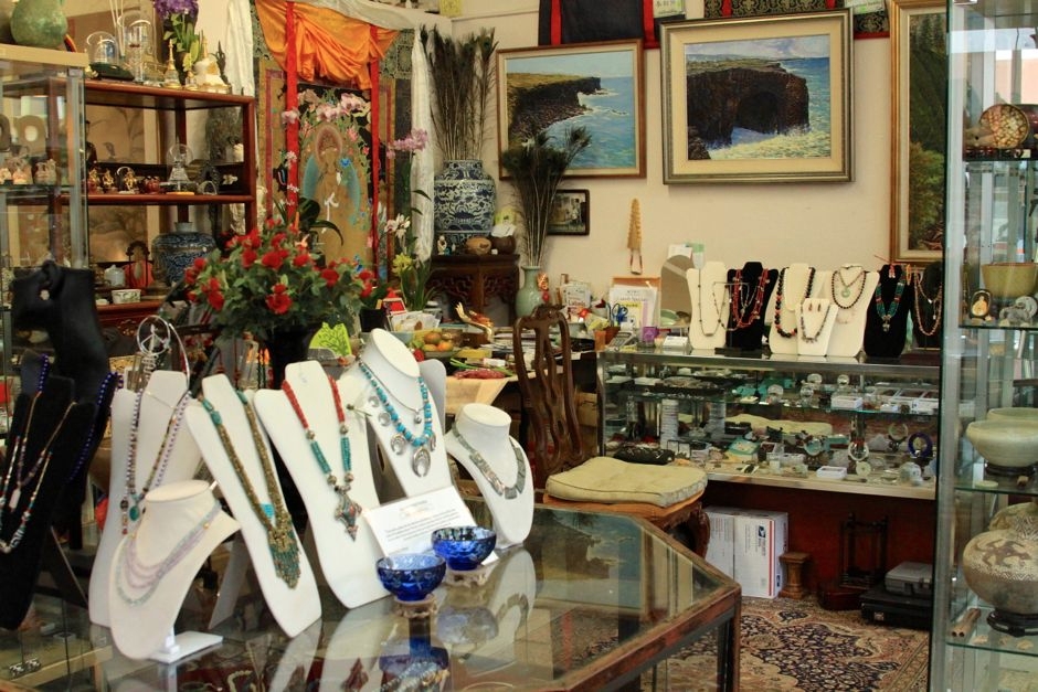 art-treasures-gallery-showroom-32